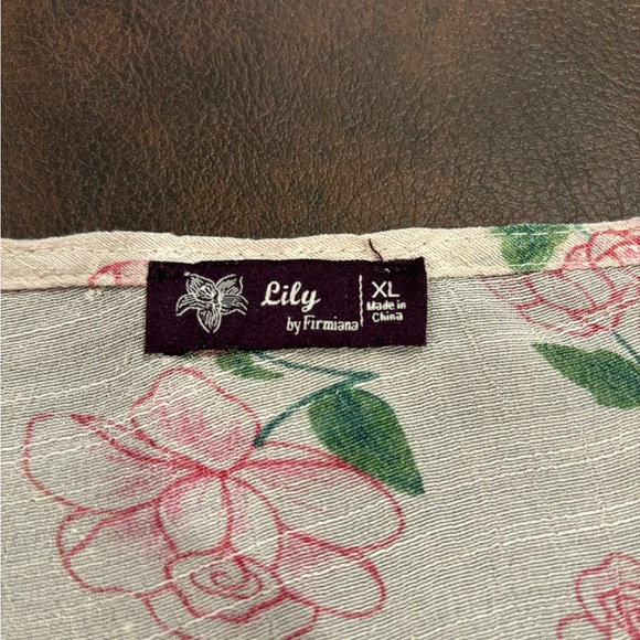 Lily women’s Boho top - XL - Picture 8 of 8